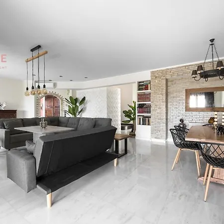 Maison De Luxe, Nilie Hospitality Mgmt شقة *