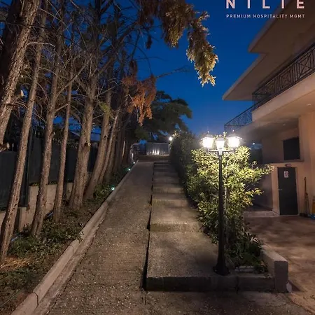 Maison De Luxe, Nilie Hospitality Mgmt *